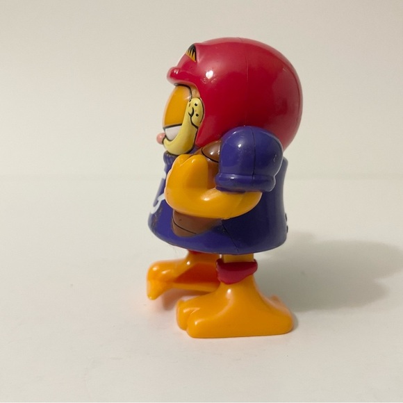 Vintage 1999 Garfield Football Wind-Up Toy - Picture 8 of 13